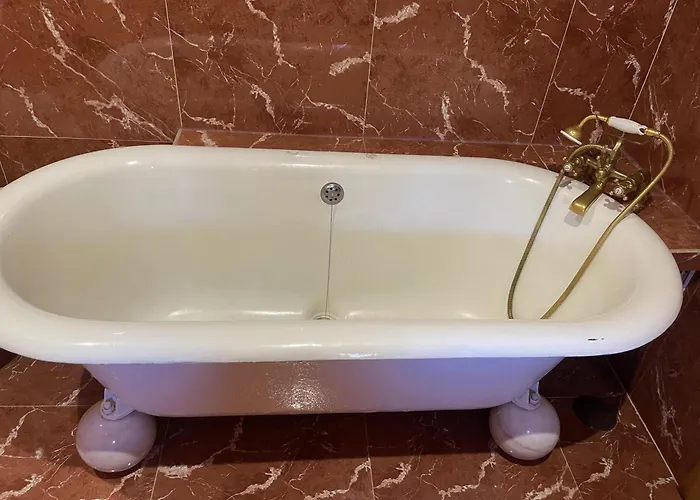 Дом отдыха Charming Garden Retreat In